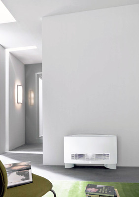 Напольно-потолочный фанкойл до 3.5 кВт Aermec Omnia HL 36 L Напольно-потолочный фанкойл до 3.5 кВт Aermec Omnia HL 36 L